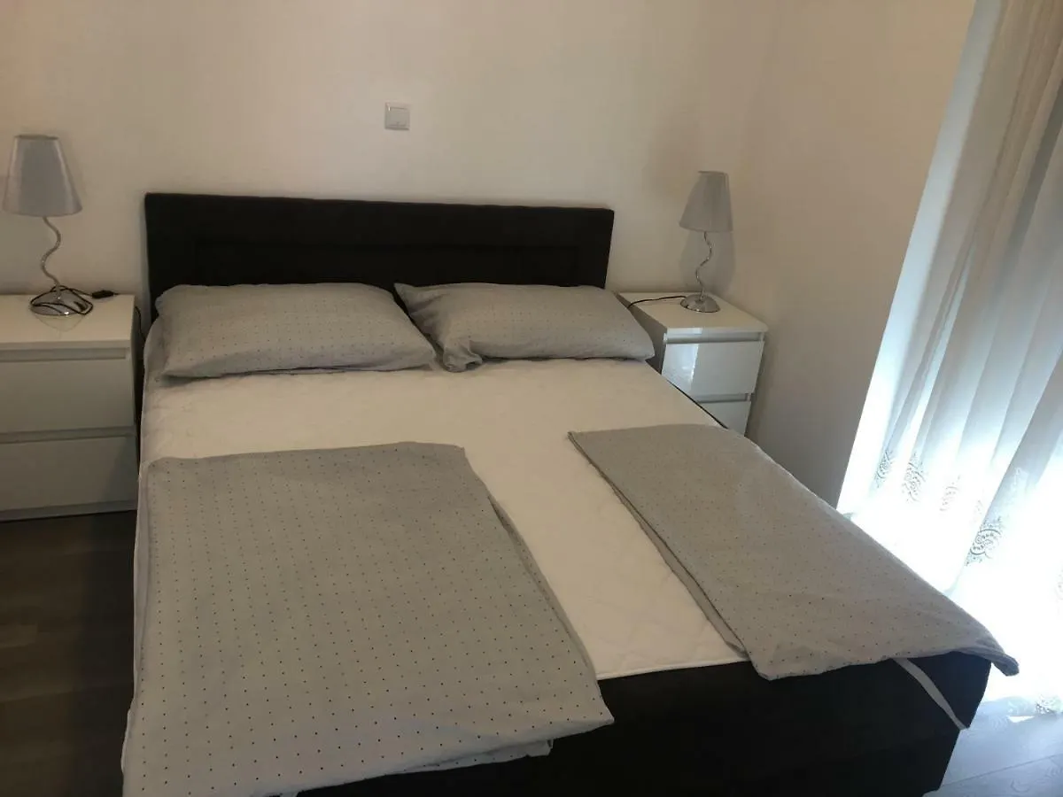 Apartmani Eden Vrsi Mulo Apartamento